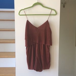 Silky feeling ribbed look romper size S